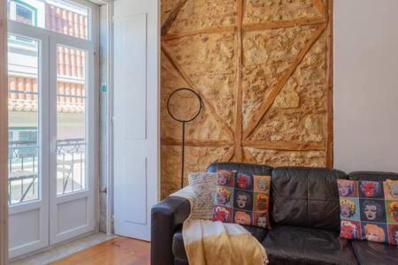 ליסבון Old Town Chiado Balcony Aircon By Ld Apartments מראה חיצוני תמונה